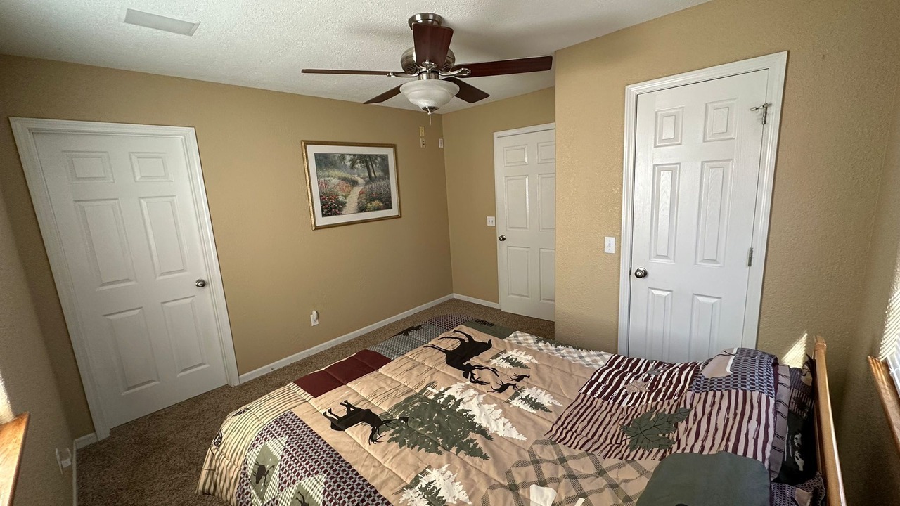 Photo of Bedroom in SaddleBrook