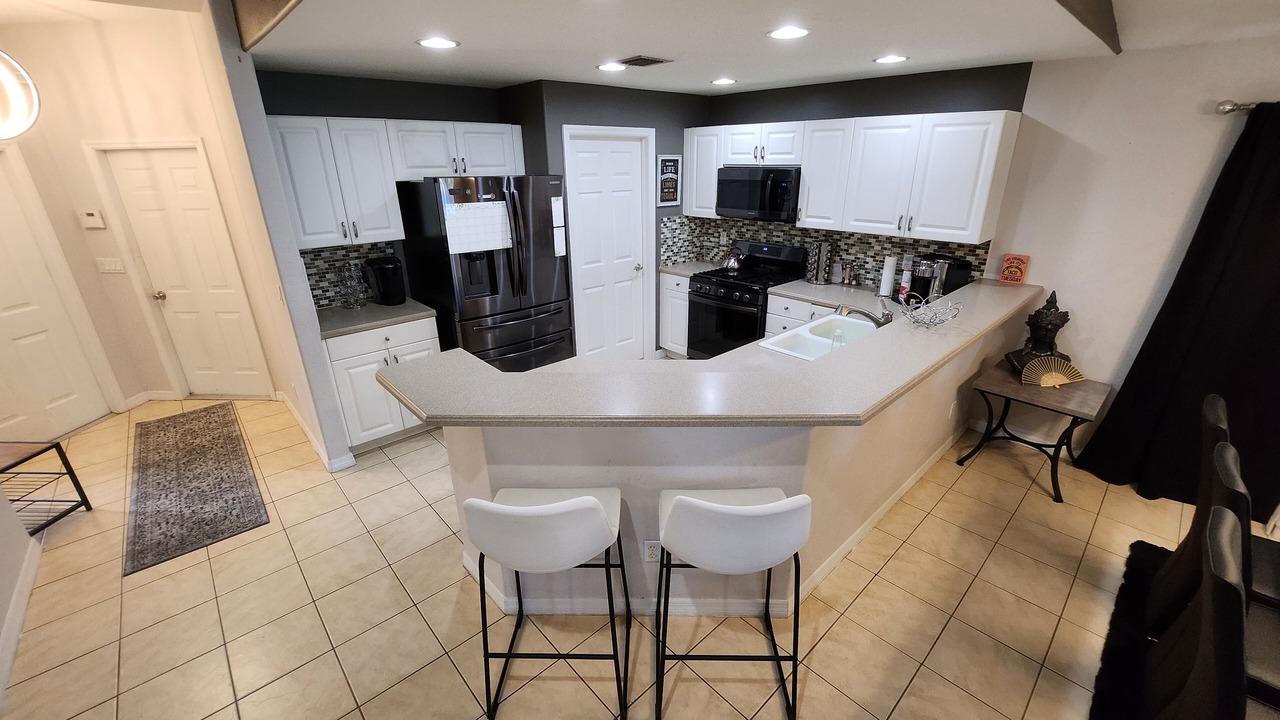 Photo of Kitchen in Estero