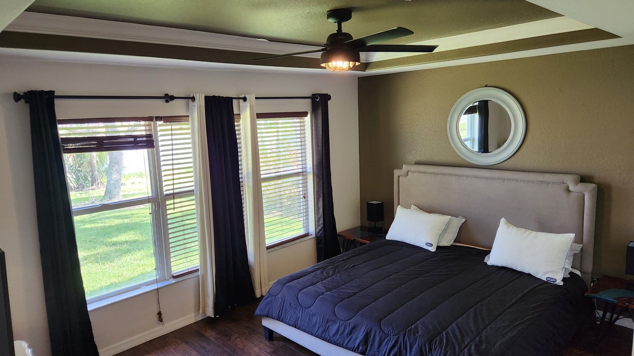 Photo of Bedroom in Estero