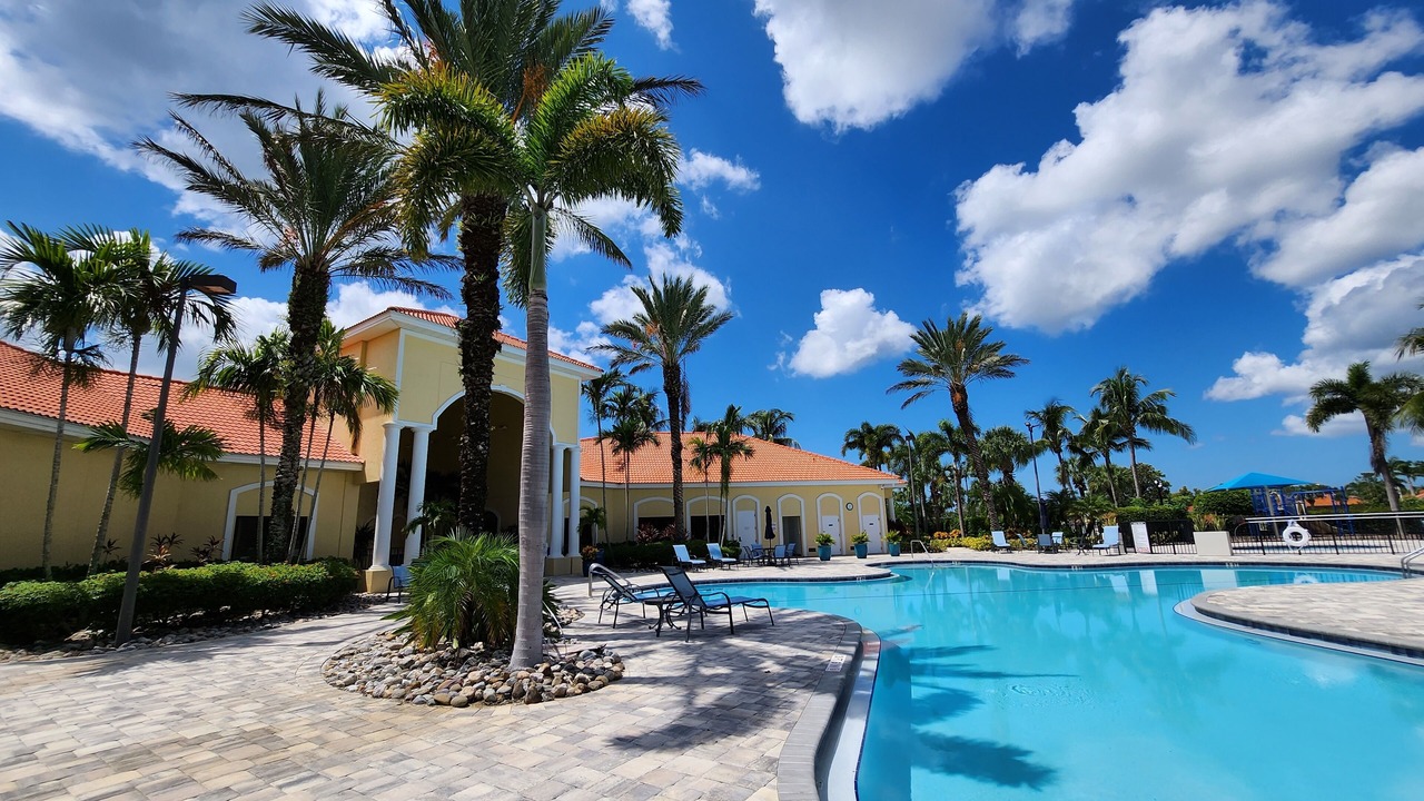 Photo of Outdoor in Estero