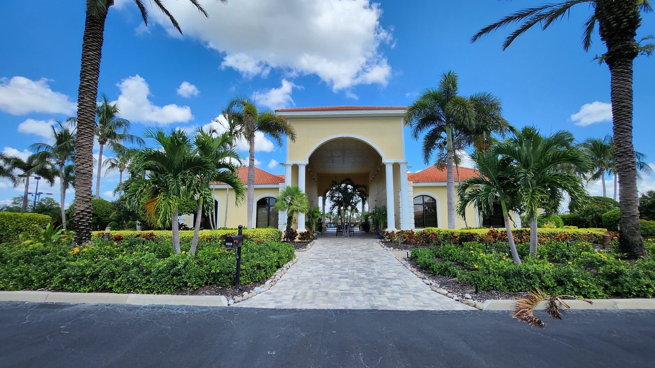 Photo of Outdoor in Estero