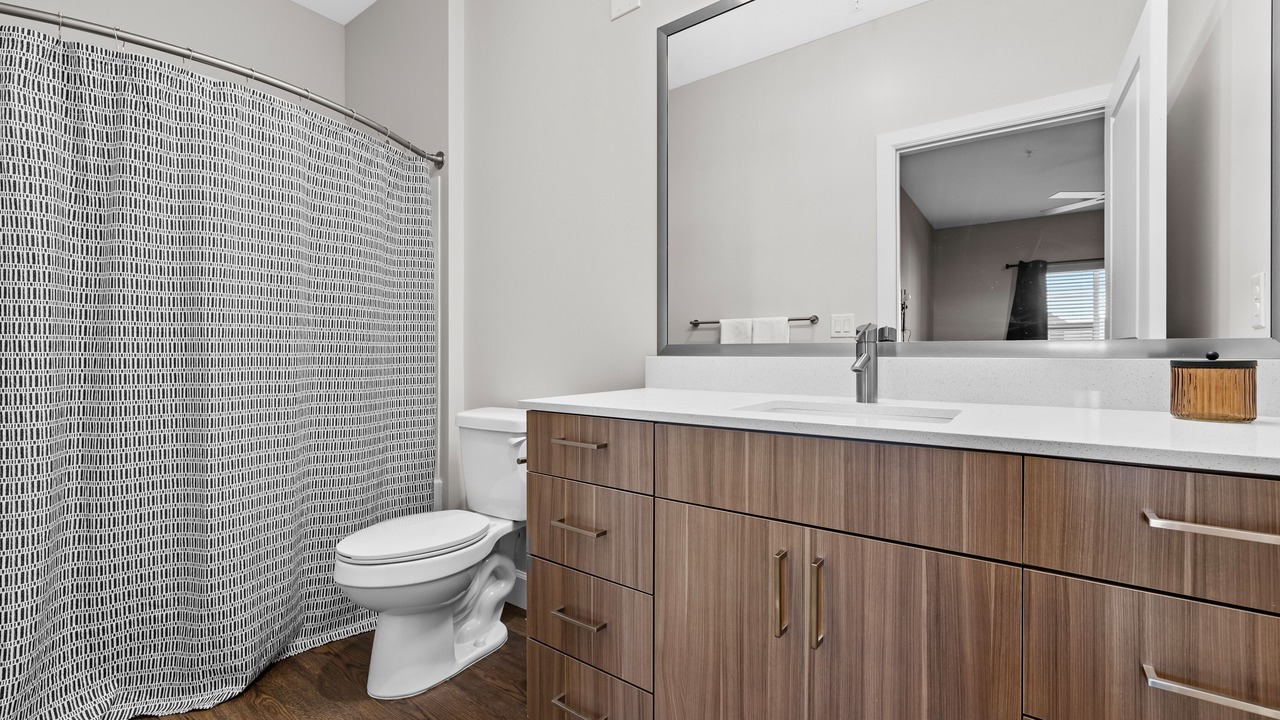 Photo of Bathroom in Eighth Avenue