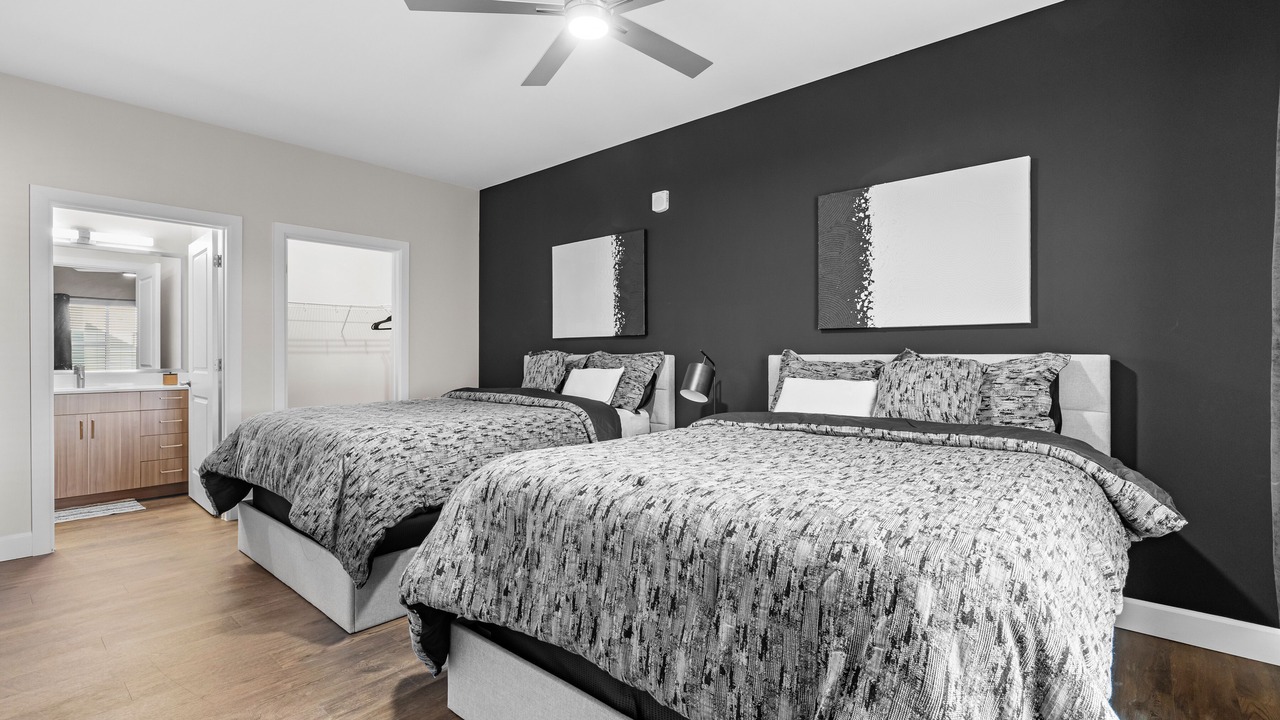 Photo of Bedroom in Eighth Avenue