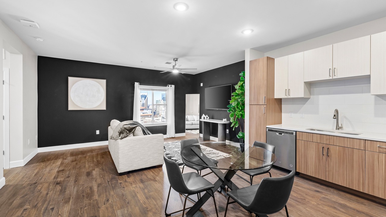 Photo of Livingroom in Eighth Avenue