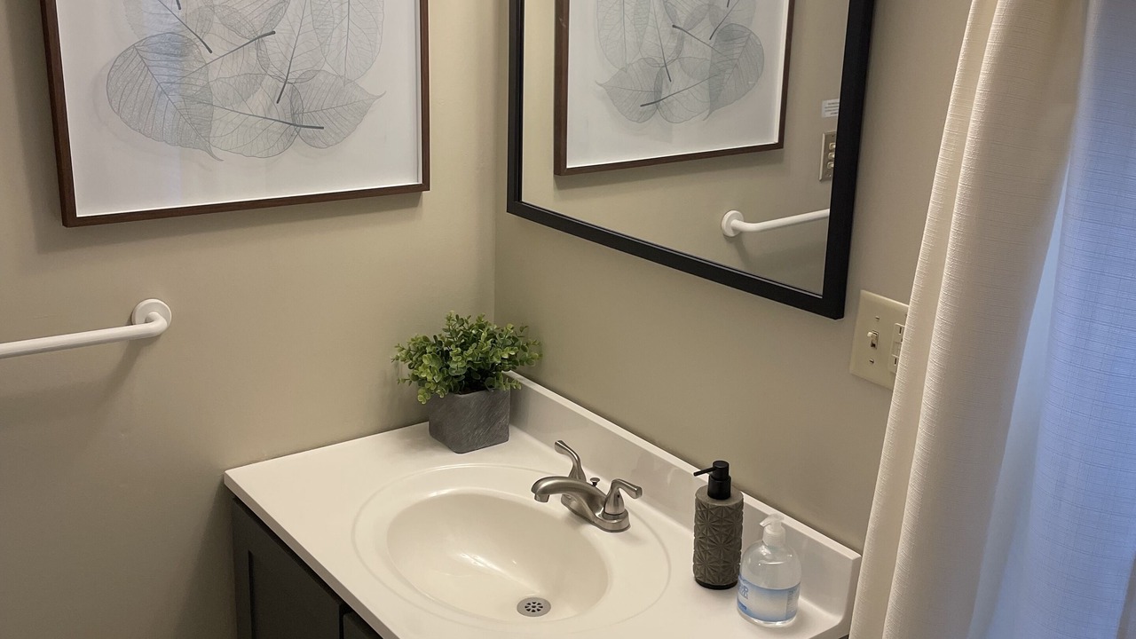 Photo of Bathroom in Dunkirk