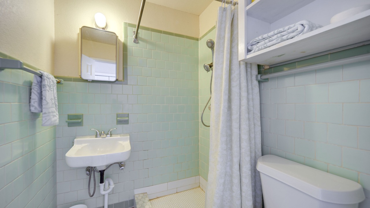 Photo of Bathroom in Brady