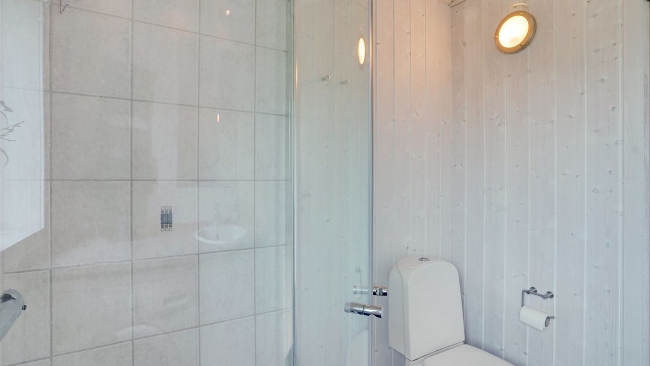 Photo of Bathroom in Diernæs