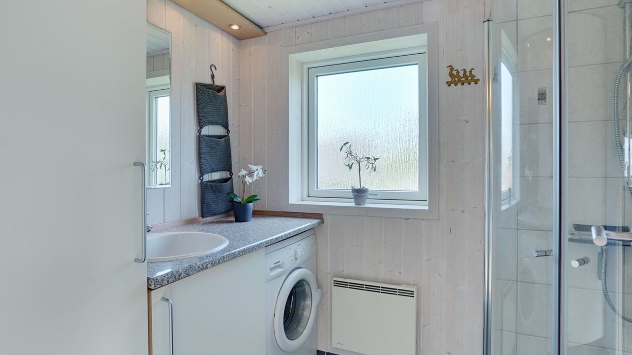 Photo of Bathroom in Diernæs