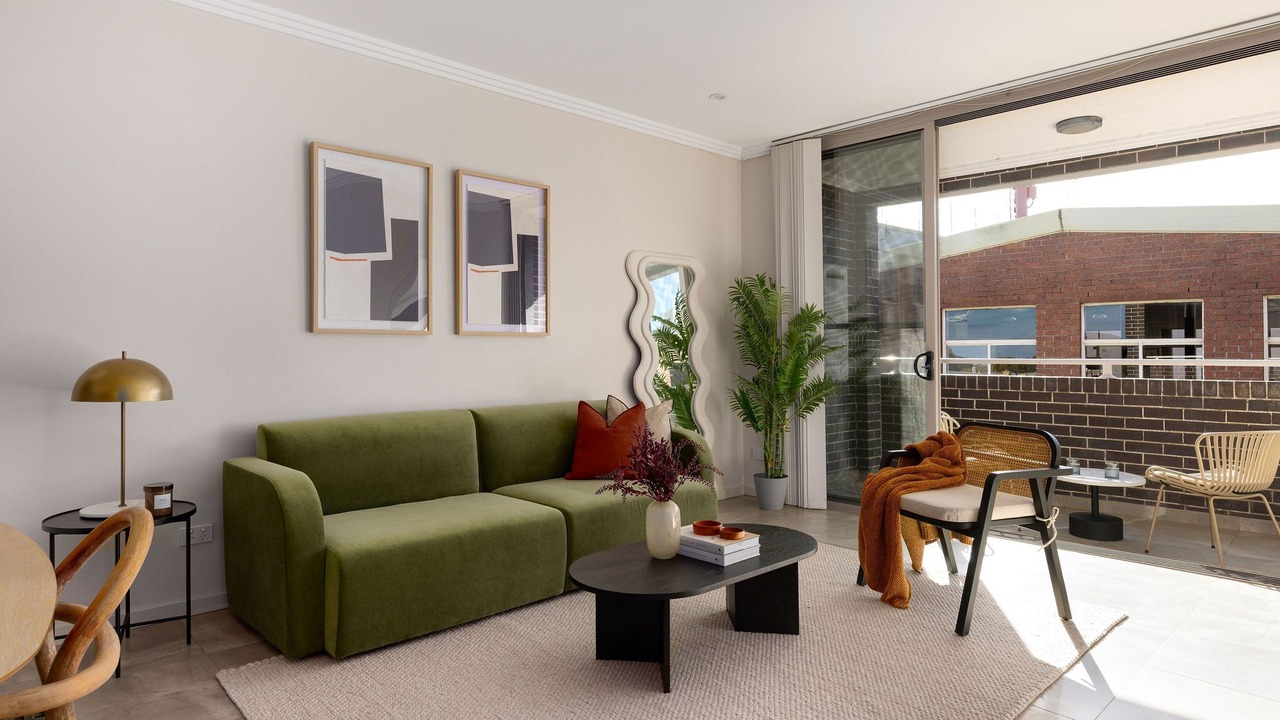 Photo of Livingroom in Alexandria