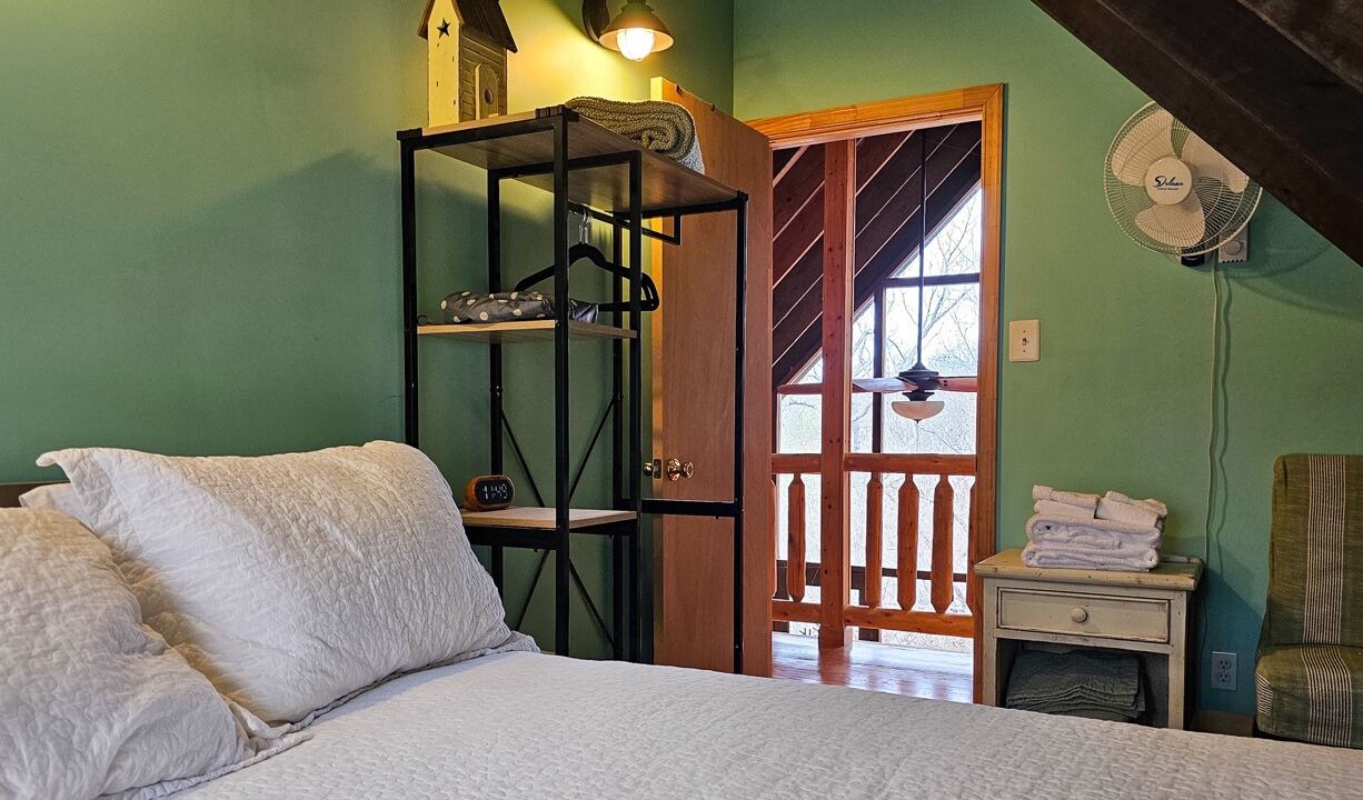 Photo of Bedroom in Basye