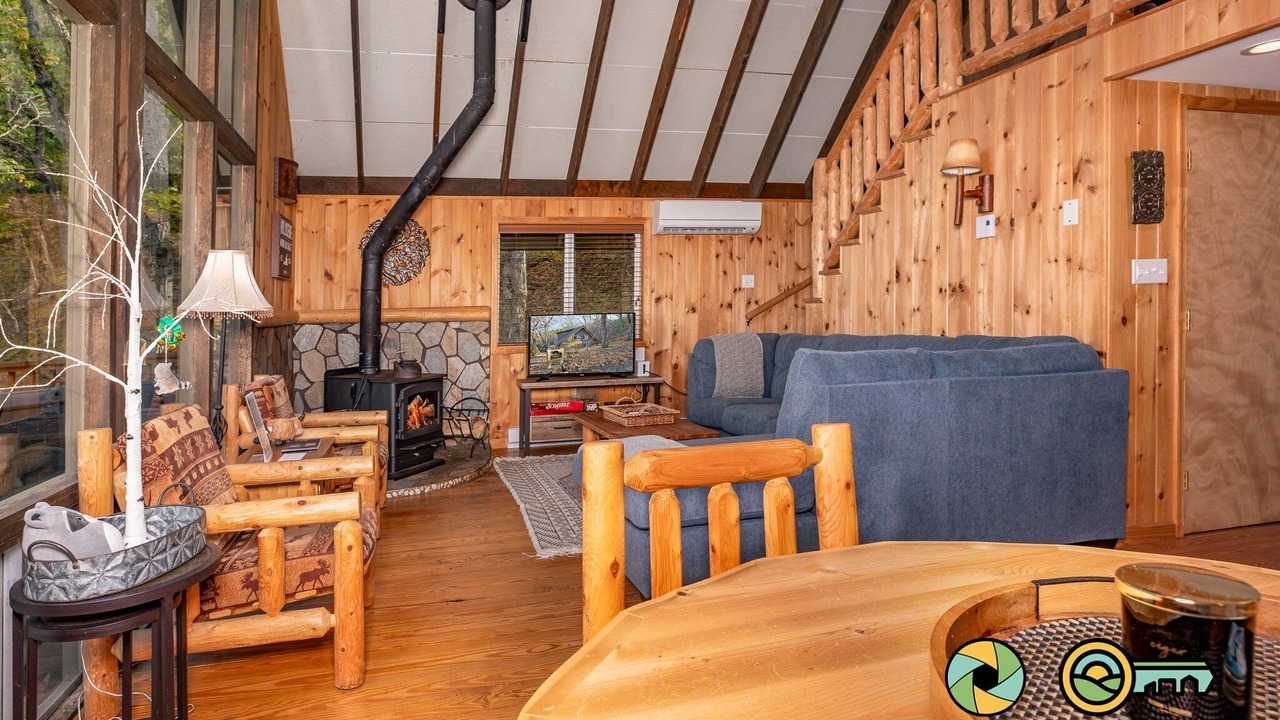 Photo of Livingroom in Basye