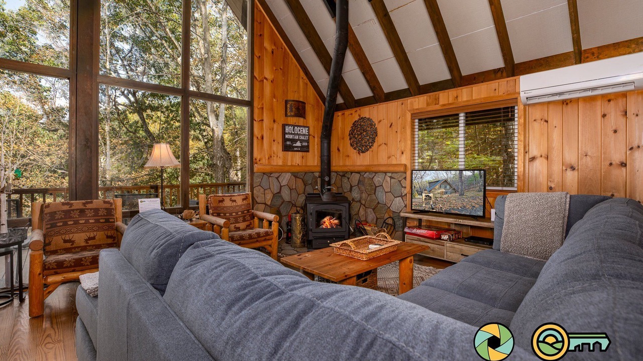 Photo of Livingroom in Basye