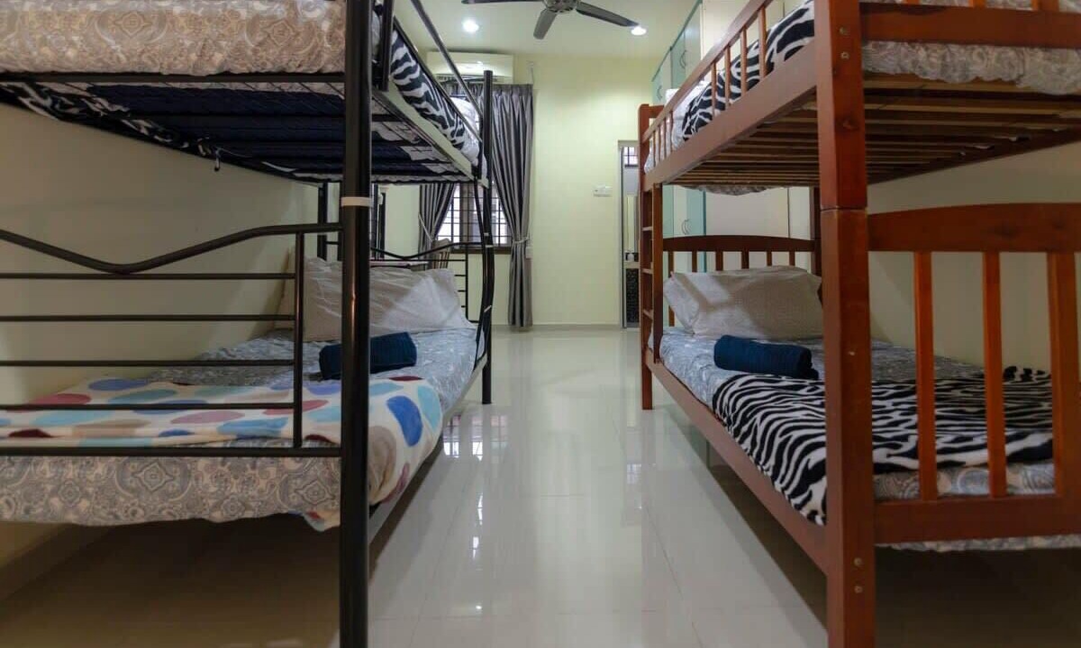 Photo of Bathroom in Central District