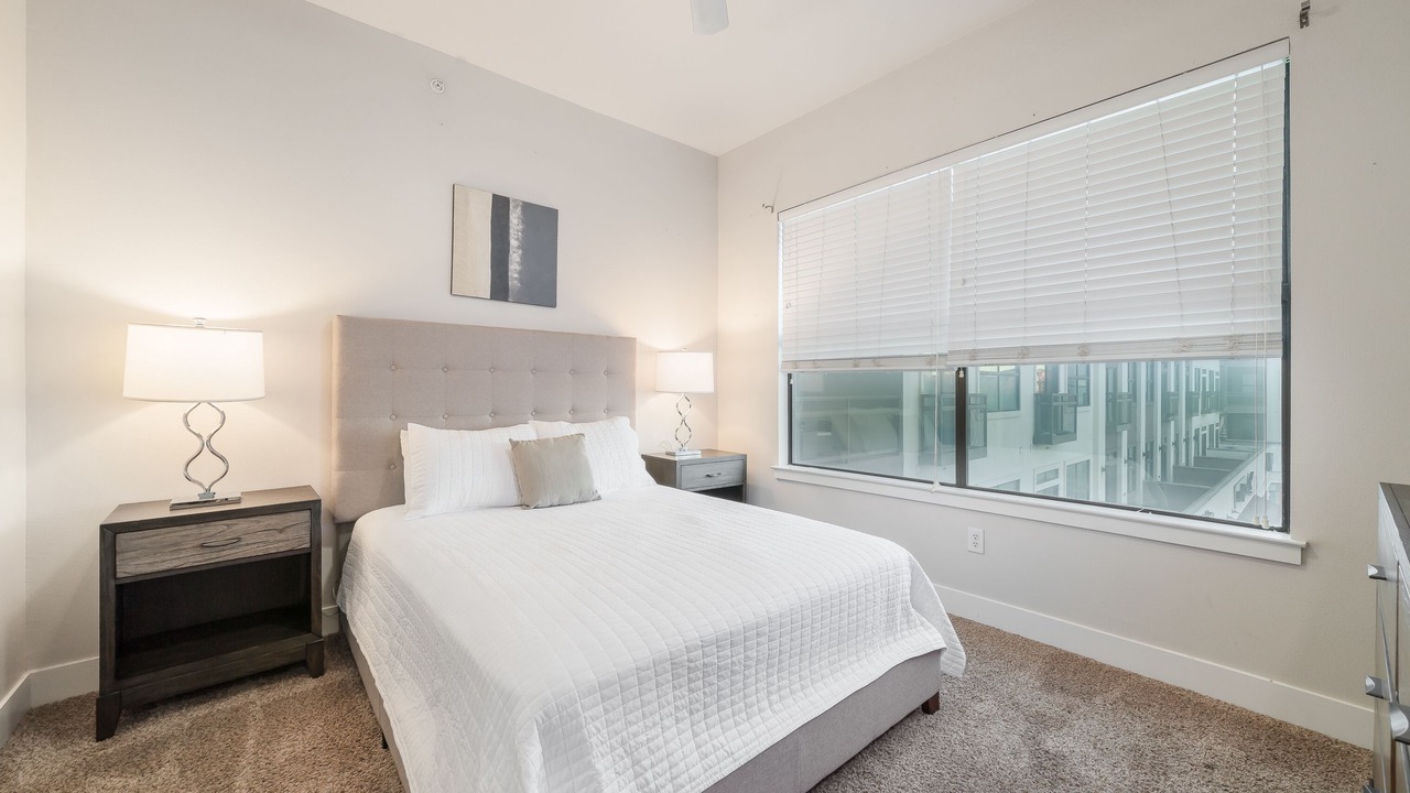 Photo of Bedroom in Oak Lawn