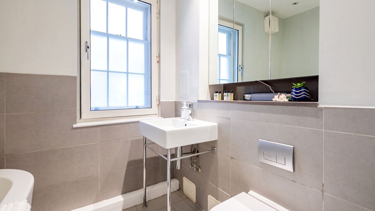 Photo of Bathroom in London City Centre