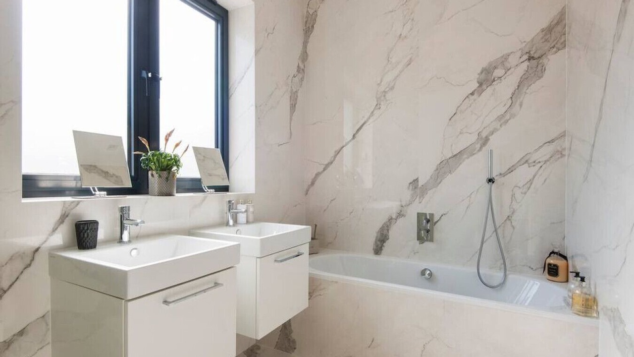 Photo of Bathroom in London City Centre