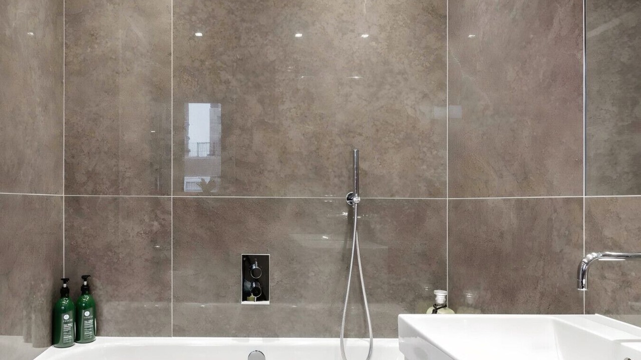 Photo of Bathroom in London City Centre