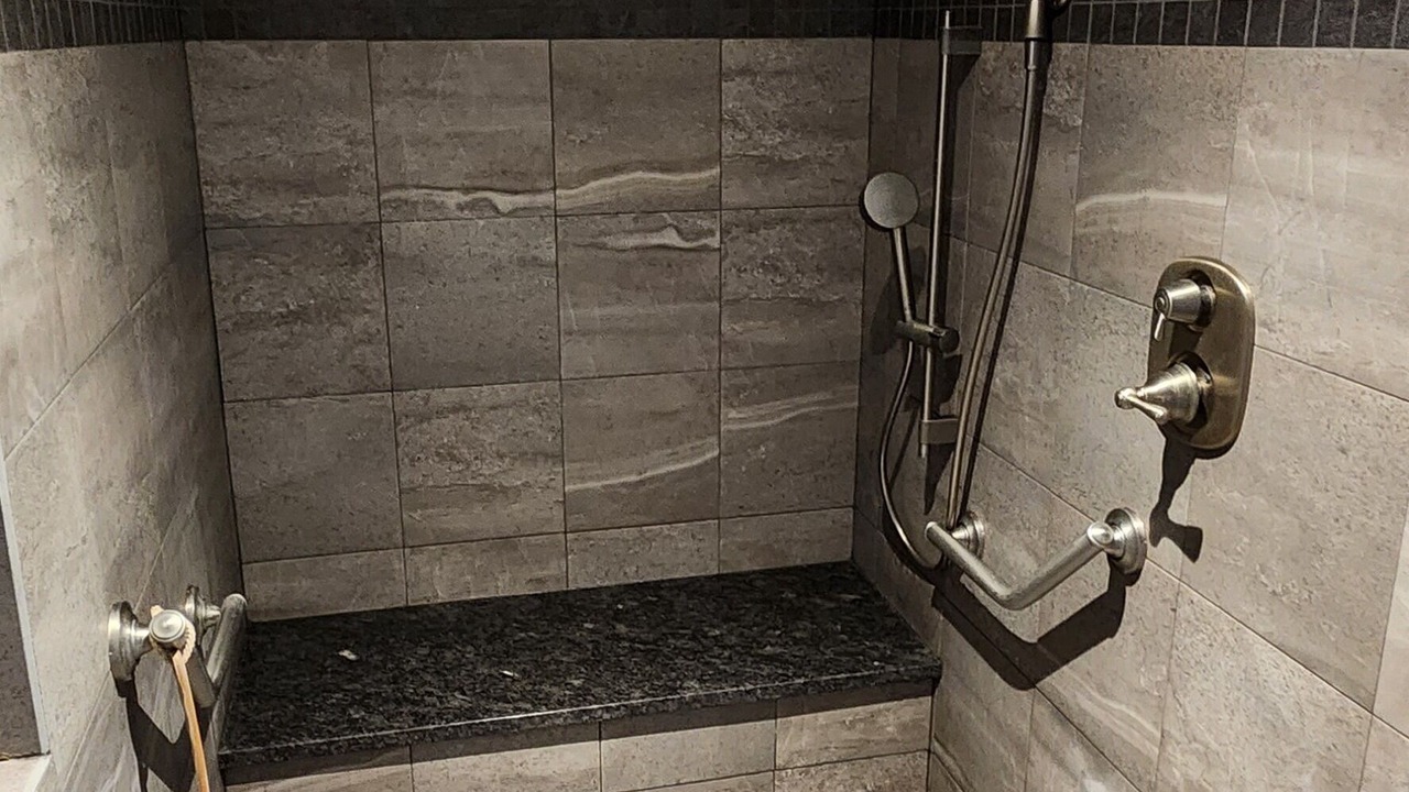 Photo of Bathroom in Boyds