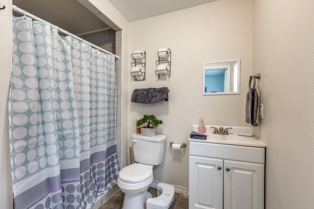Photo of Bathroom in Midtown