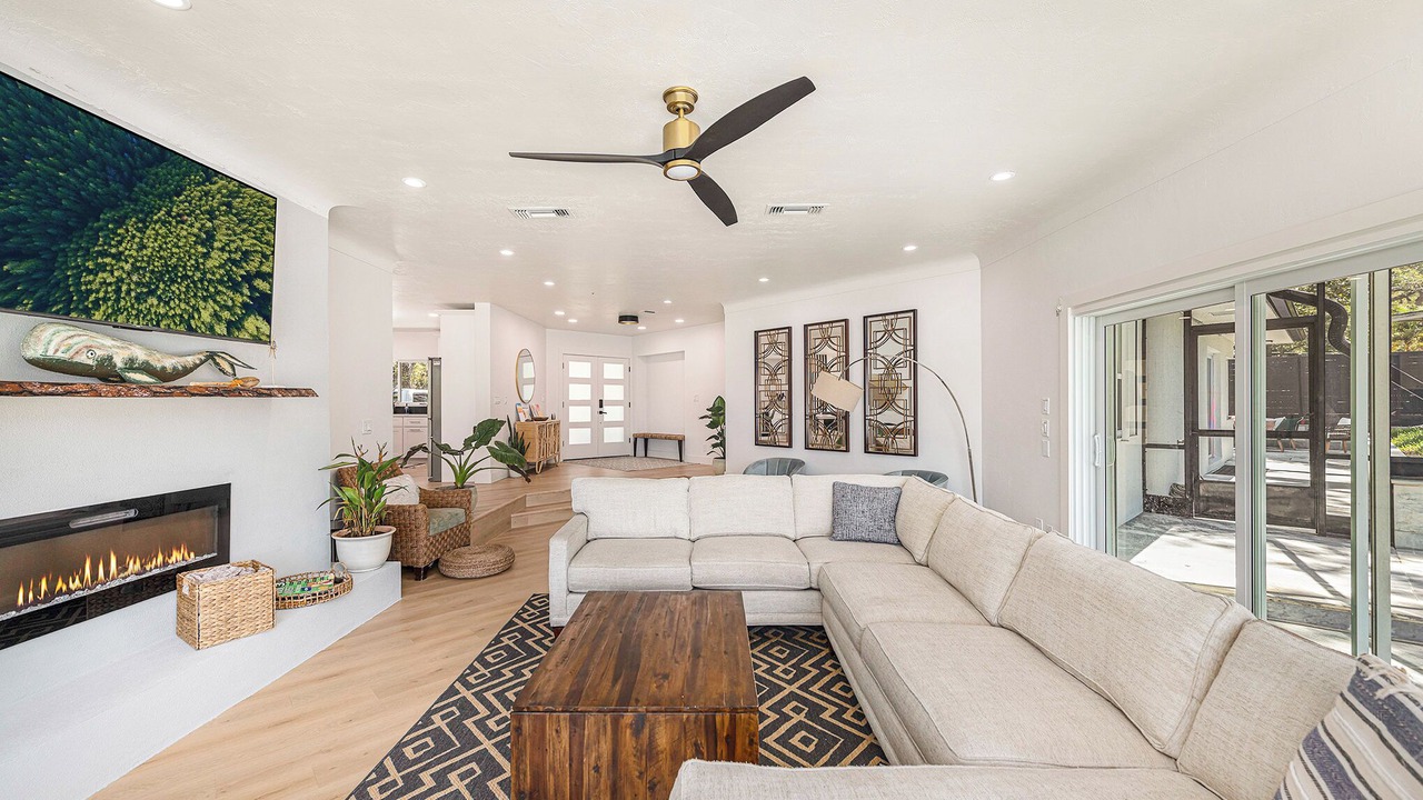 Photo of Livingroom in Jungle Terrace