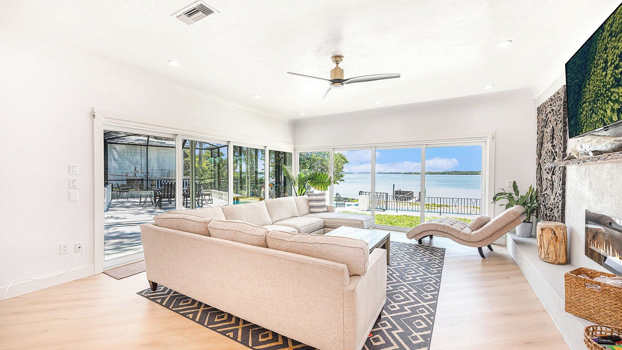 Photo of Livingroom in Jungle Terrace