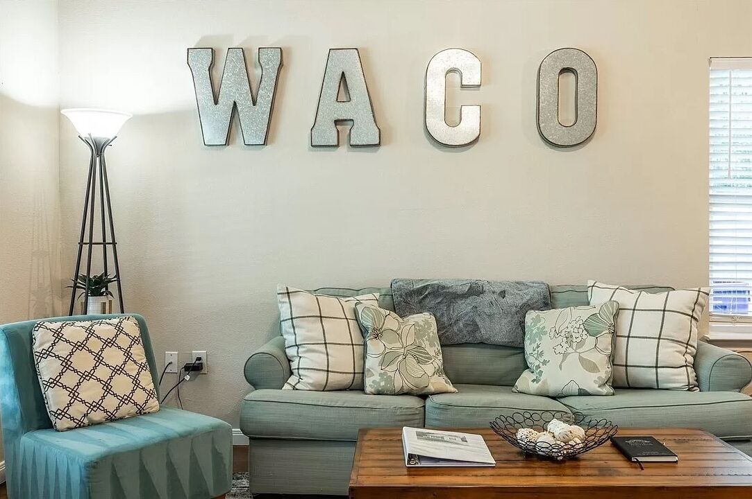 Photo of Livingroom in Waco
