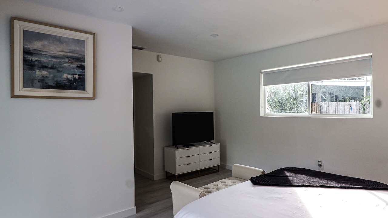 Photo of Bedroom in Golden Glades