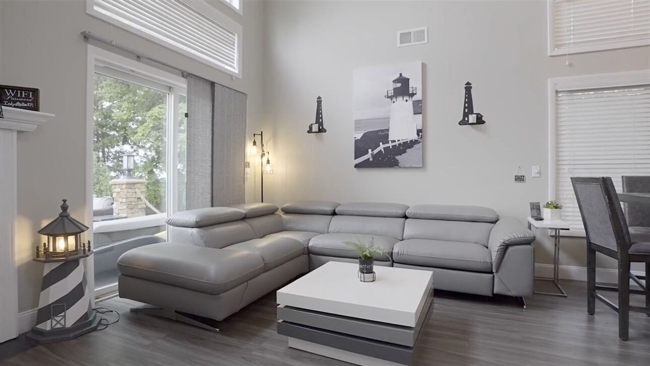 Photo of Livingroom in Blossvale
