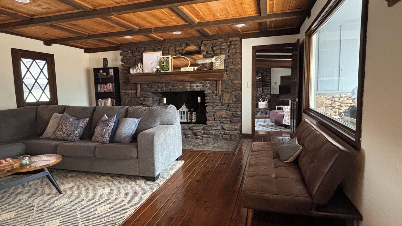 Photo of Bedroom in Cassville