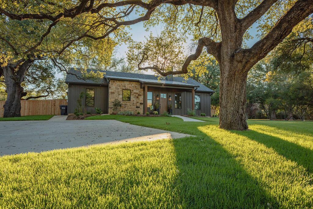 Photo of Outdoor in Waco