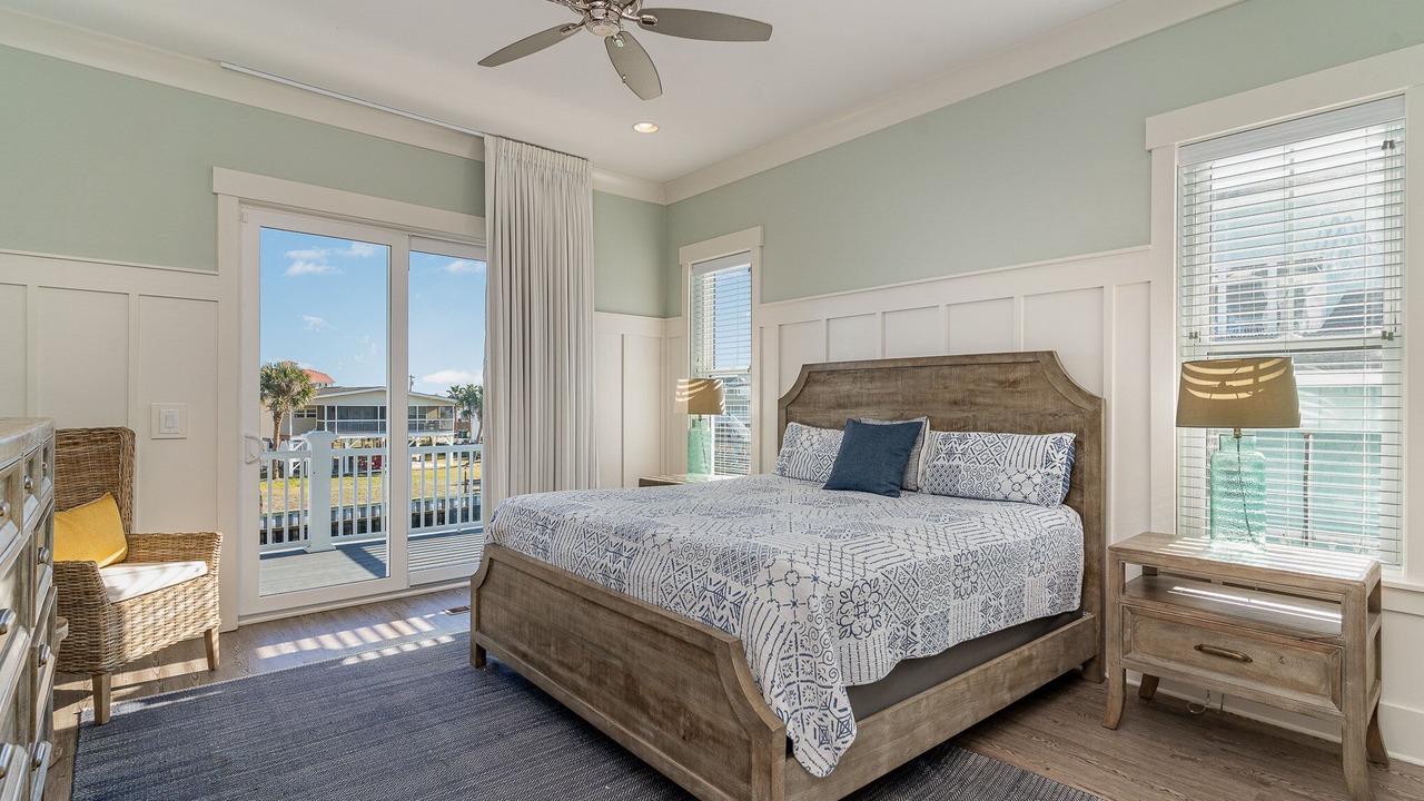Photo of Bedroom in Inlet Harbour