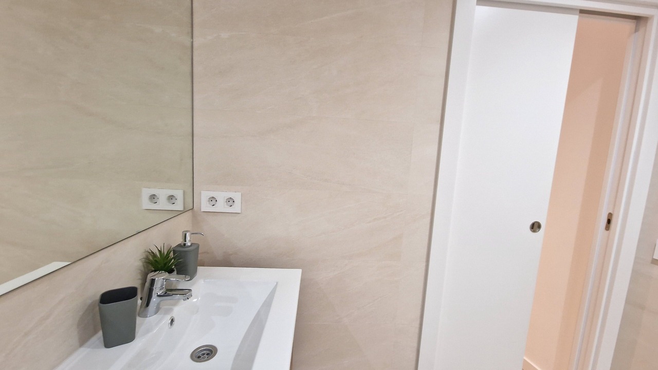 Photo of Bathroom in El Poble-sec