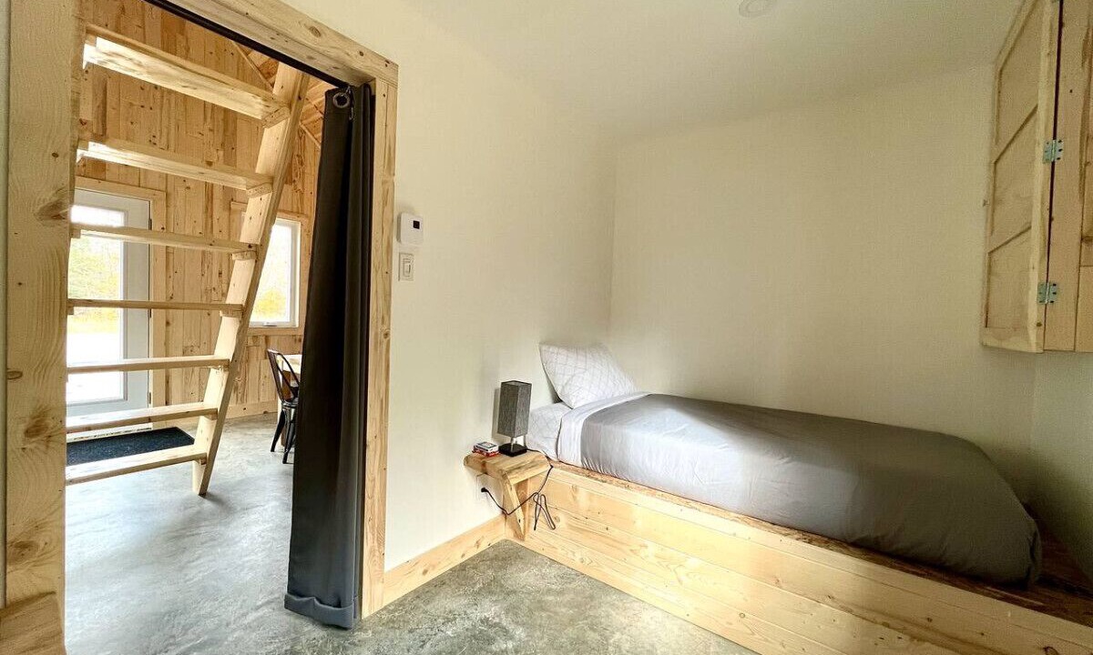 Photo of Bedroom in Saint-Gabriel-de-Valcartier