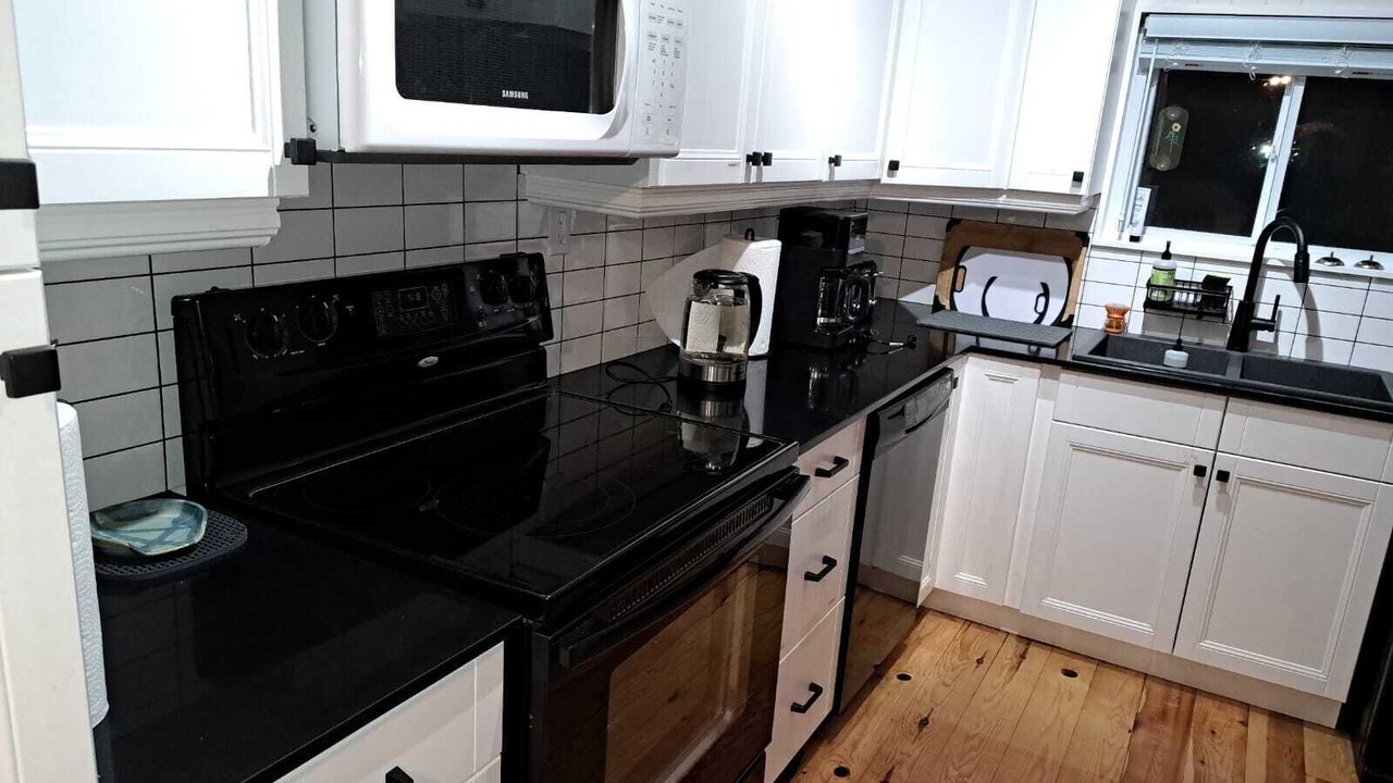 Photo of Kitchen in Gravenhurst