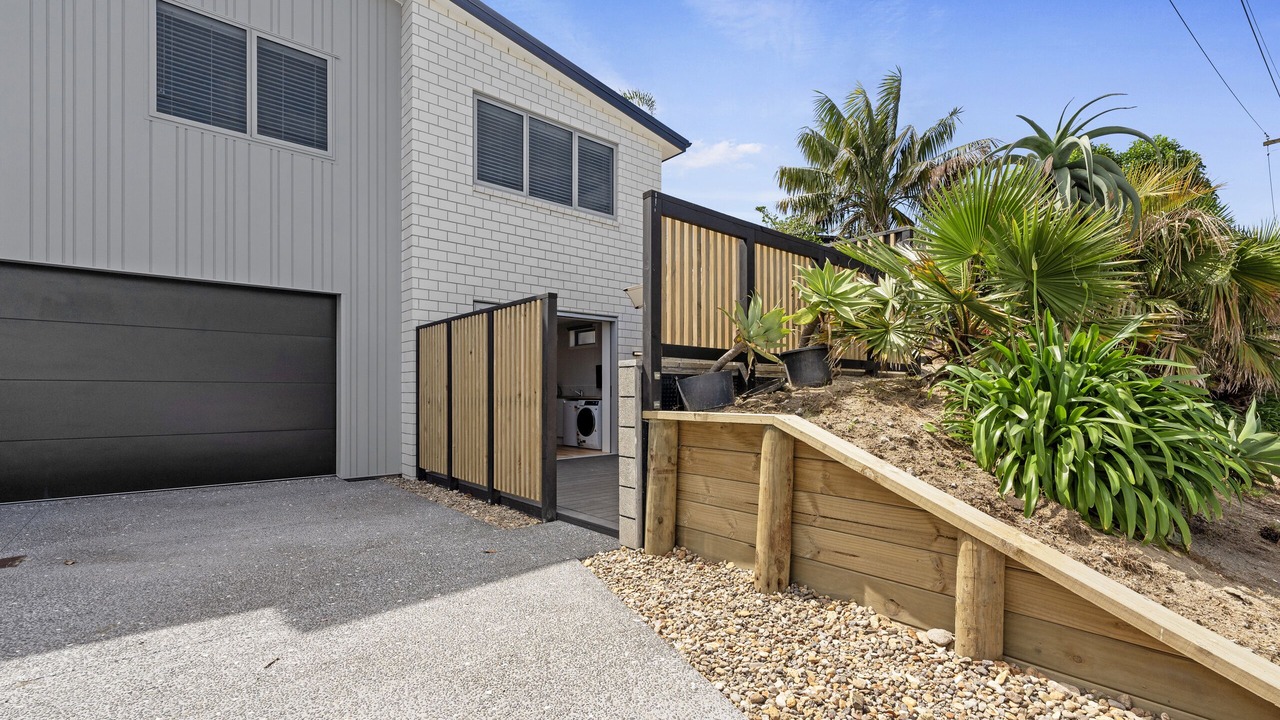 Photo of Outdoor in Omanu