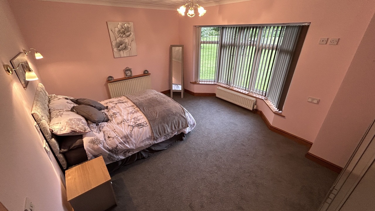 Photo of Bedroom in Frettenham
