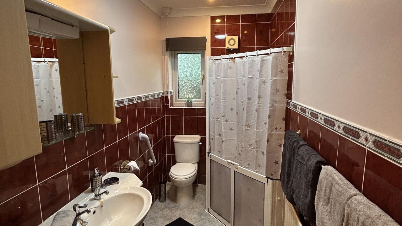Photo of Bathroom in Frettenham