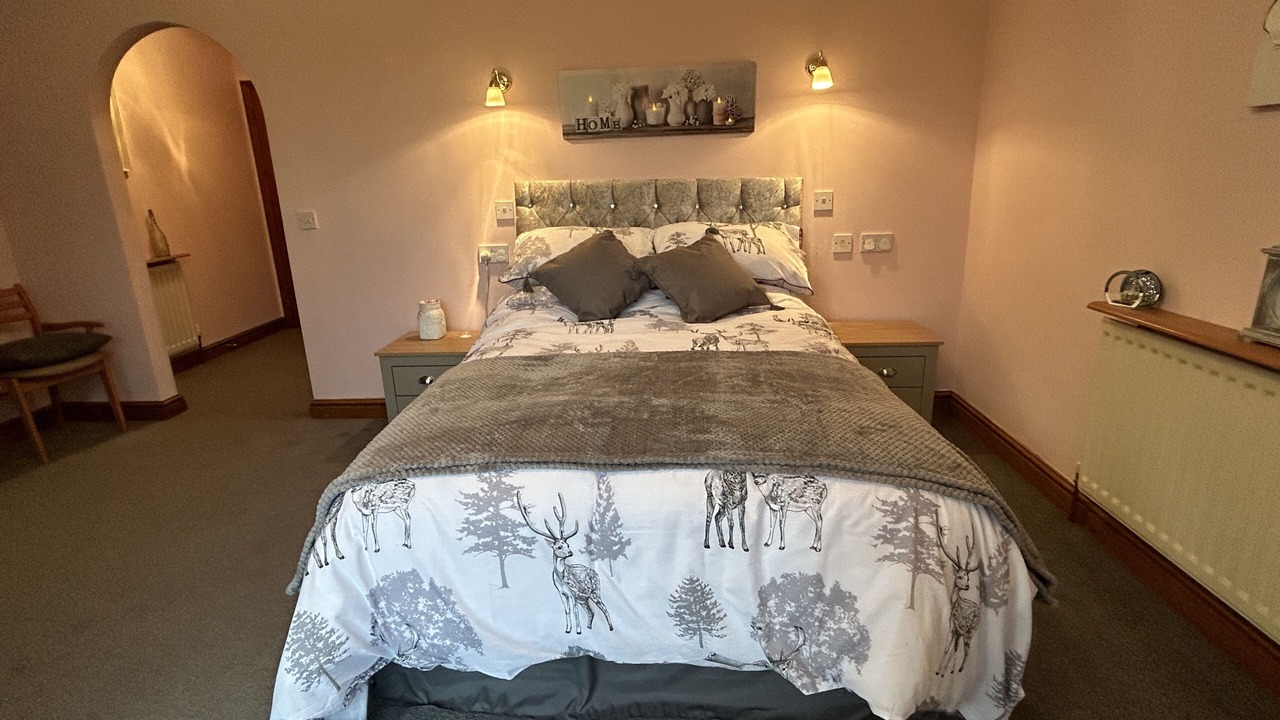 Photo of Bedroom in Frettenham