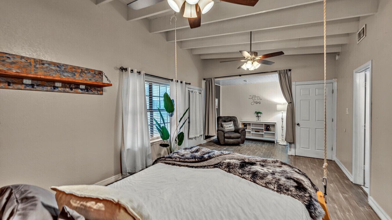 Photo of Bedroom in Belton