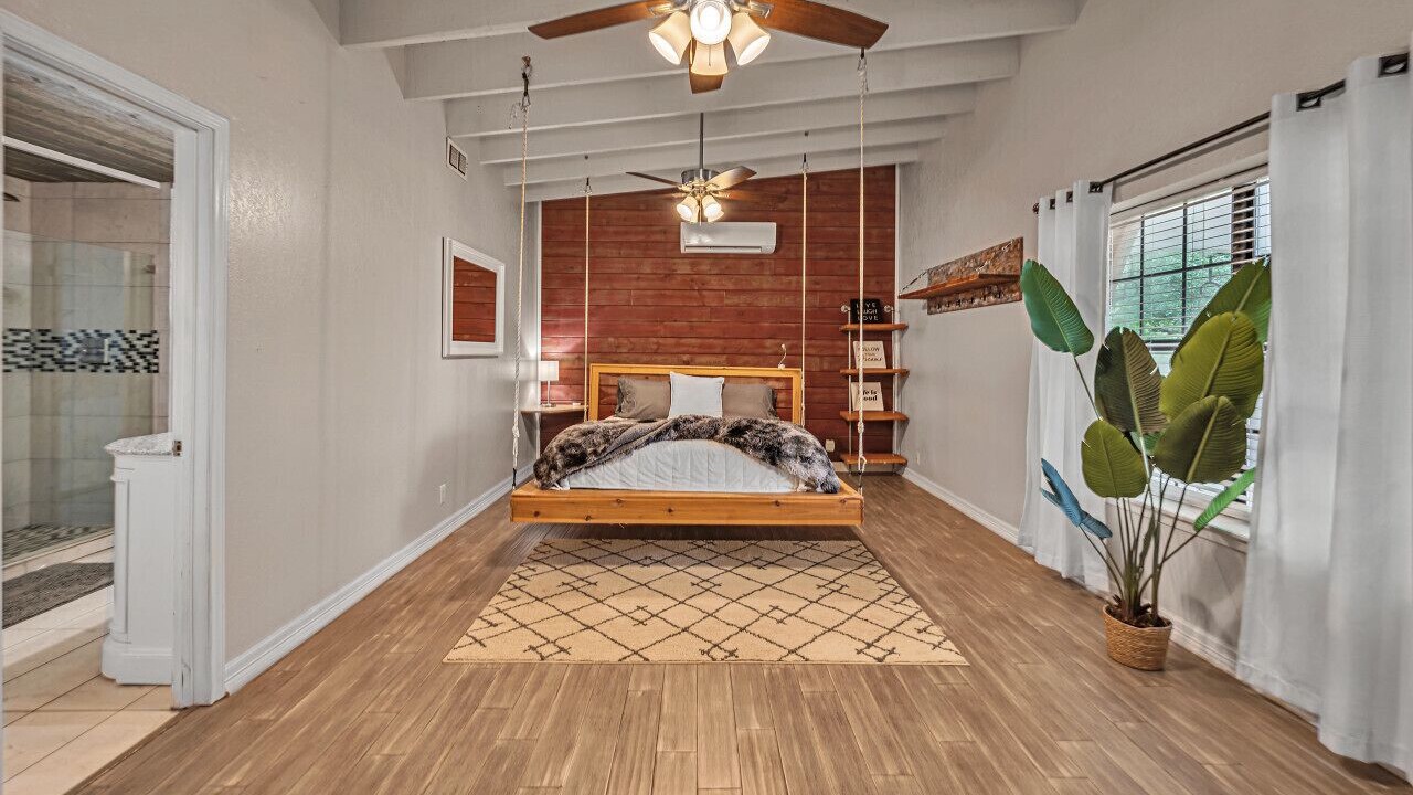 Photo of Bedroom in Belton