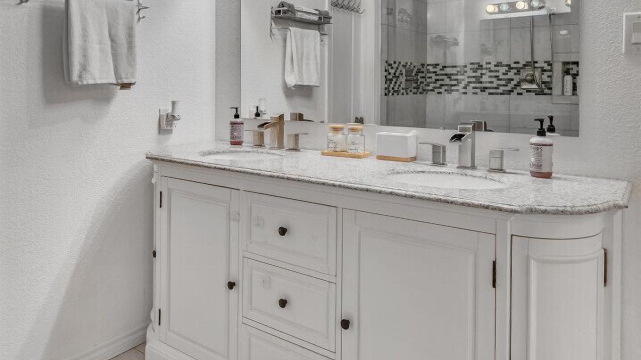 Photo of Bathroom in Belton