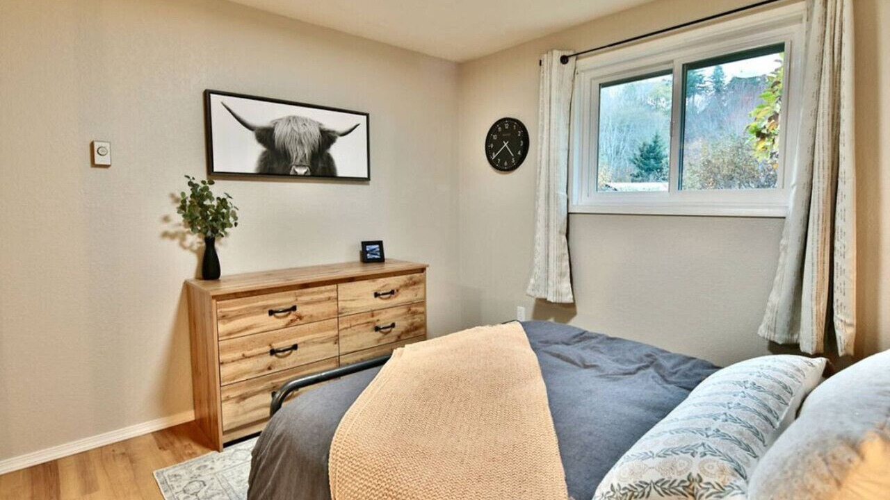 Photo of Bedroom in Port Angeles East