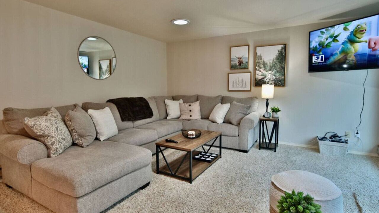 Photo of Livingroom in Port Angeles East