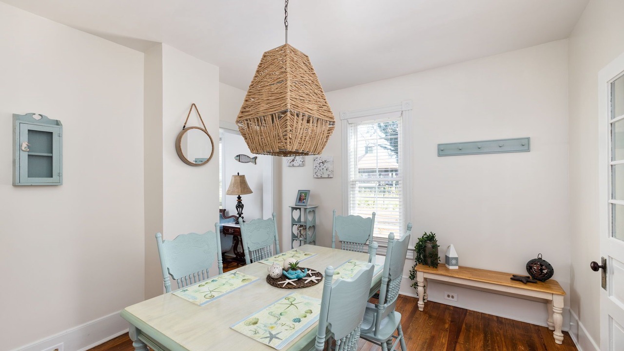Photo of Bedroom in Issue