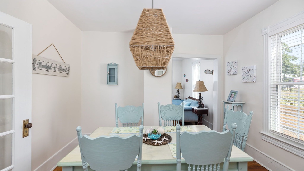 Photo of Bedroom in Issue