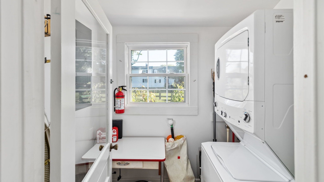 Photo of Bedroom in Issue
