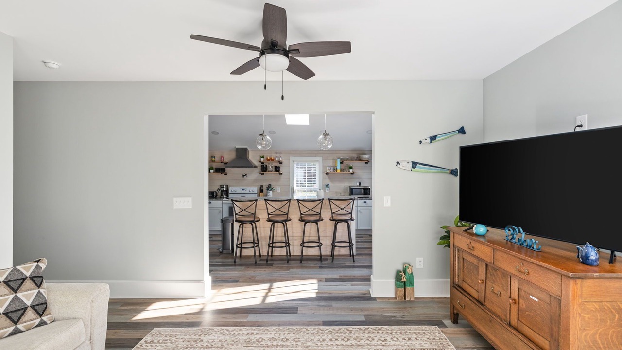 Photo of Bedroom in Issue