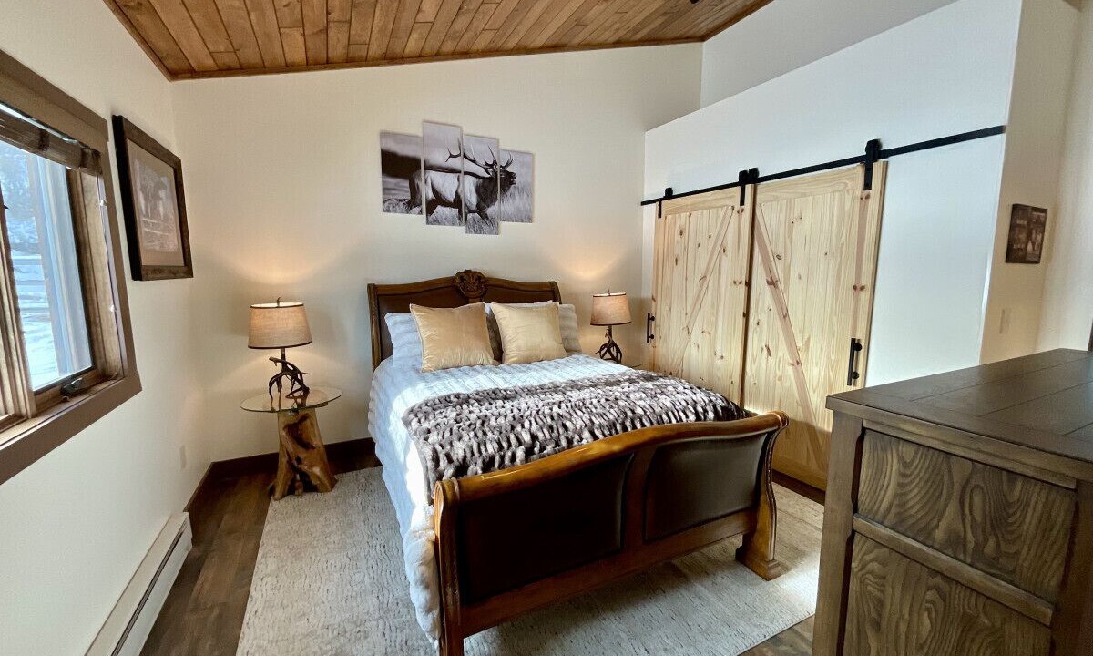 Photo of Bedroom in Gallatin Gateway