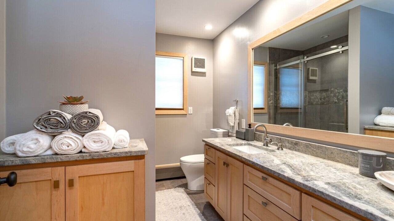 Photo of Bathroom in Wisconsin Rapids