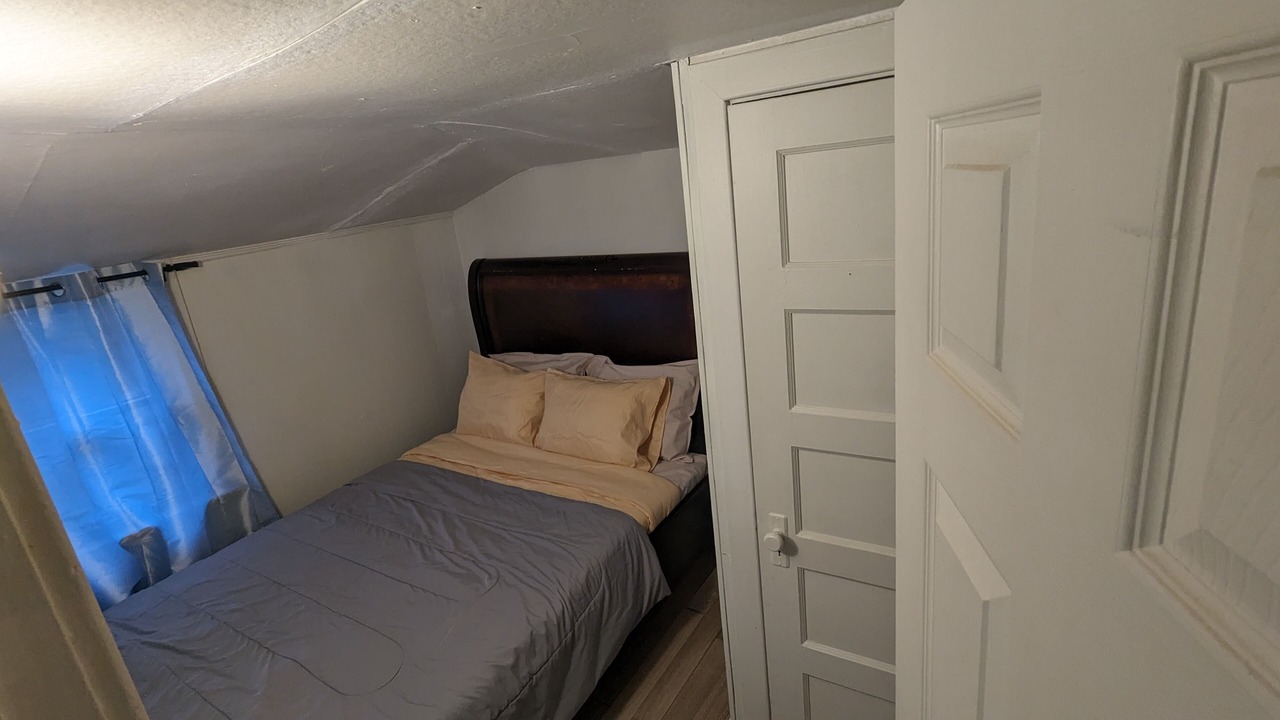 Photo of Bedroom in Sunnyside
